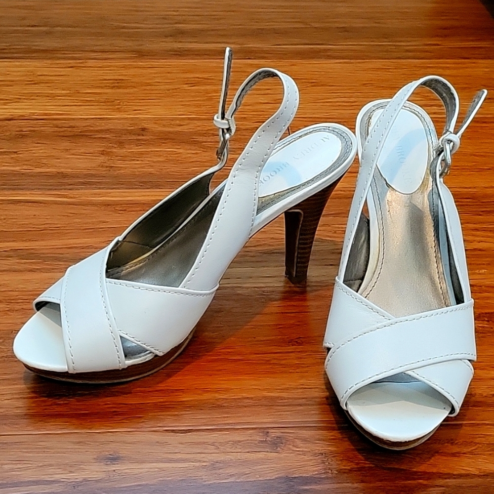 Platform shoes